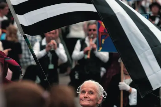 17175802930_HISTOIRE_DRAPEAU_BRETON_V.webp
