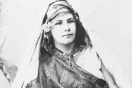 © Domaine public De 1897 à sa disparition tragique dans la crue d’un oued en 1904, Isabelle Eberhardt s’éprend d’un pays, l’Algérie.